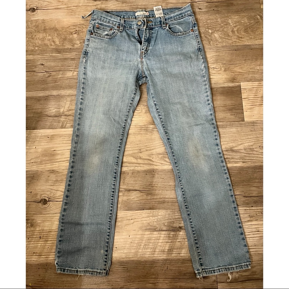 Levi’s 505 Straight Leg Jean